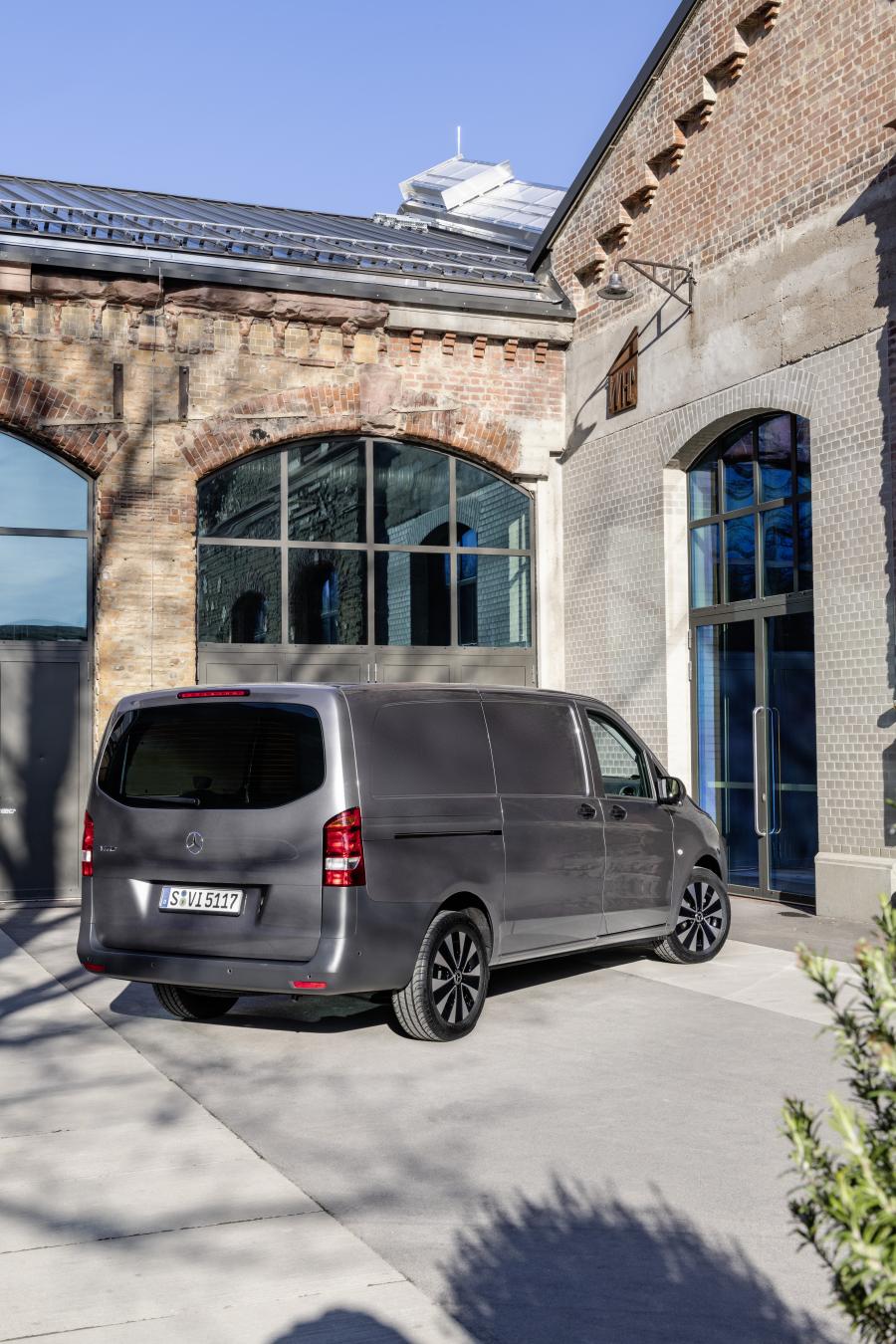  Mercedes-Benz Vito Panel Van 2020 года  (WW) (фото 36 из 42)